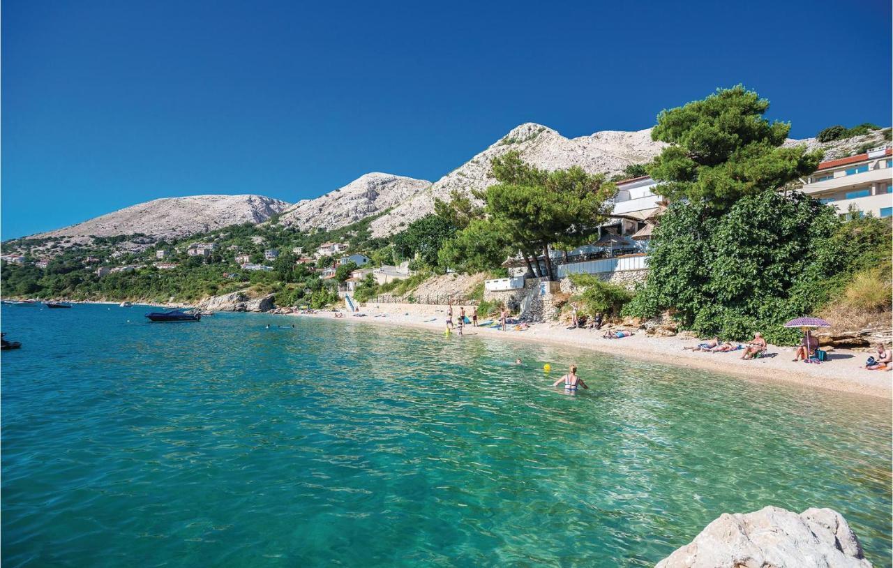 Nice Apartment In Stara Baska 1 With Wifi Buitenkant foto
